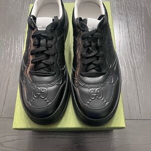 Gucci Black and White Leather Sneakers